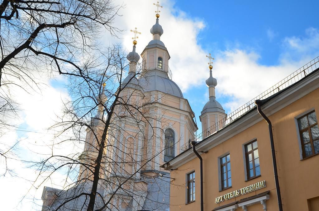 St Andrew's Cathedral next to the hotel